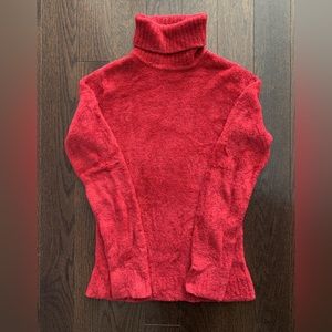 Ultra soft and cozy Gap women’s sweater size medium
